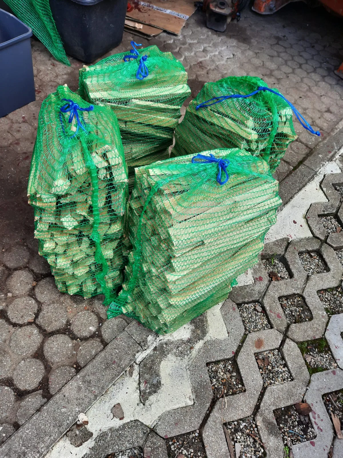 Anzündholz